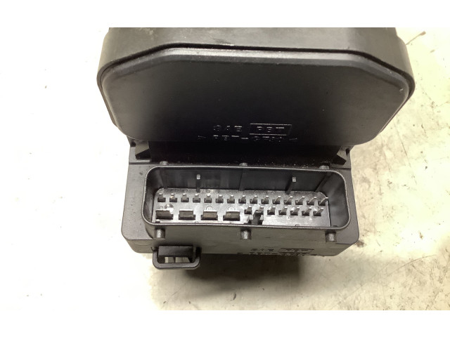 Блок АБС 11000031300, 47660VK310 Mitsubishi L200 1996-2006 года