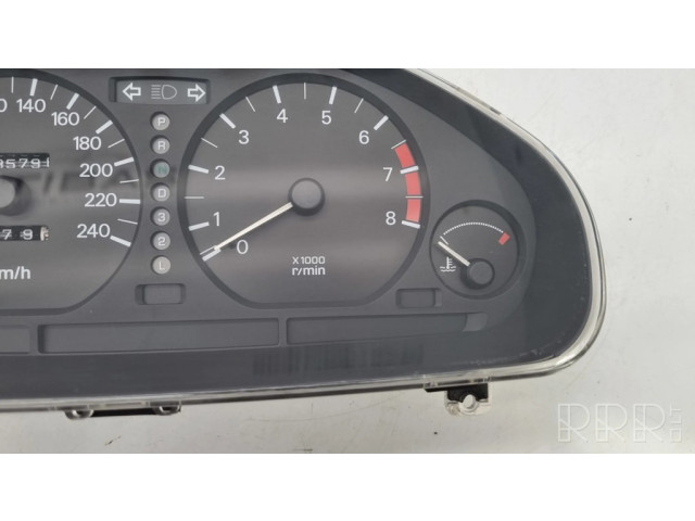 Панель приборов MR270101, DX40   Mitsubishi Carisma       