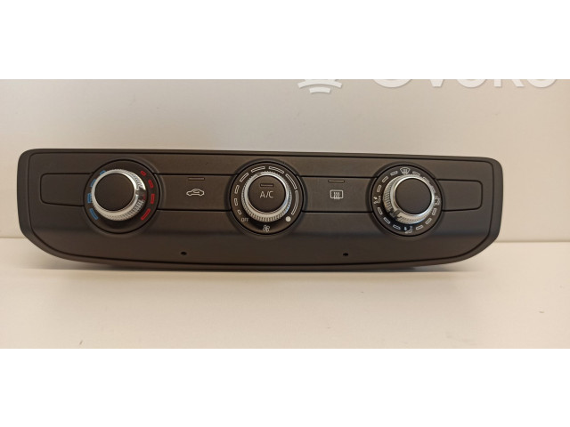 Блок управления климат-контролем 82A035736   Audi A1