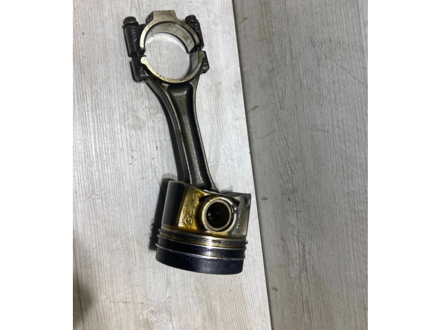  Поршень с шатуном cxx   Skoda Octavia Mk3 (5E)  