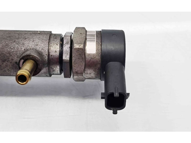 Топливная рампа Volvo XC90