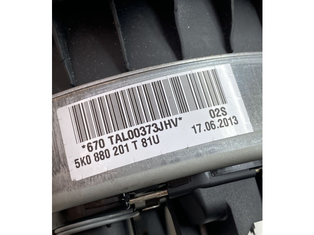 Подушка безопасности водителя 5K0880201T   Volkswagen Tiguan