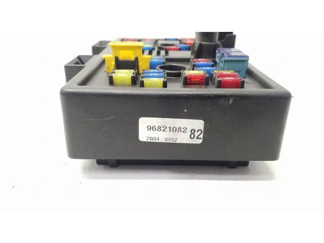   Pojistková skříňka 96821082   Chevrolet Captiva 2010