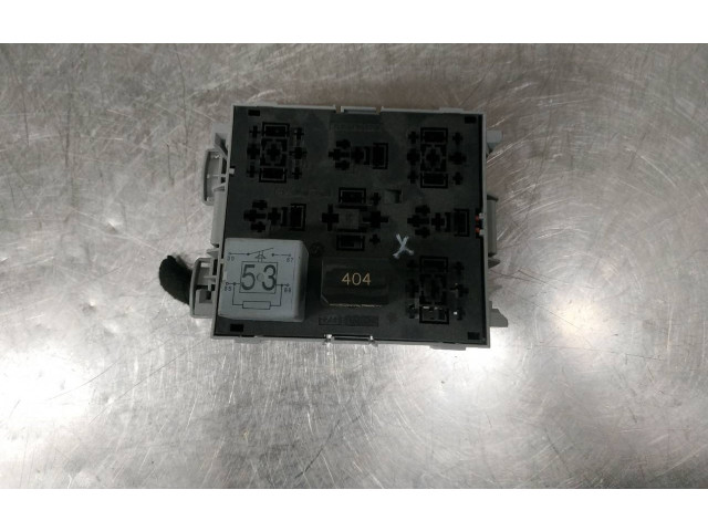 Pojistková skříňka 7L0937503A Porsche Cayenne (9PA) 2005