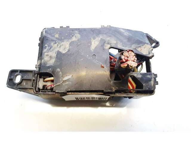 Блок предохранителей pr02000000, pr020-00000 Mitsubishi Pajero Sport I