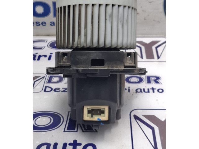 Вентилятор печки Dacia Dokker