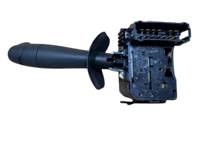 Рулевая рейка  Ручка стеклоочистителей 7700312987, 91166327D   Renault Trafic II (X83) 2002 - 2014 года