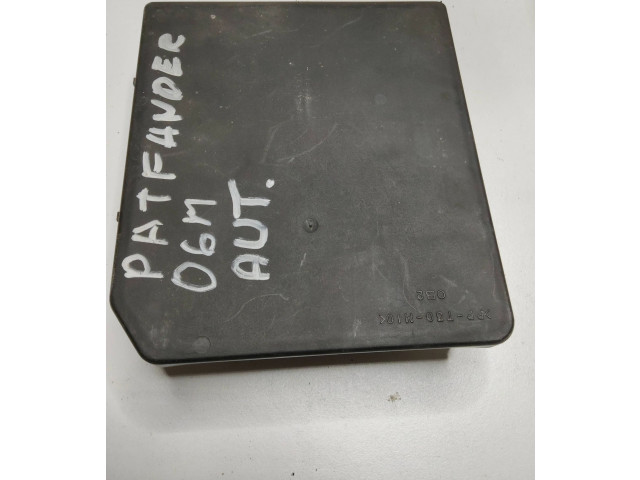 Блок предохранителей 284B7EB31C, 0109 Nissan Pathfinder R51