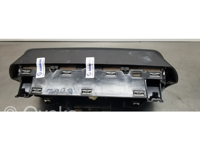 Дисплей    9841452080   Peugeot 2008 II