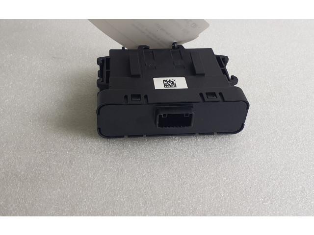 Блок управления 284Y66LA2A Dacia Spring