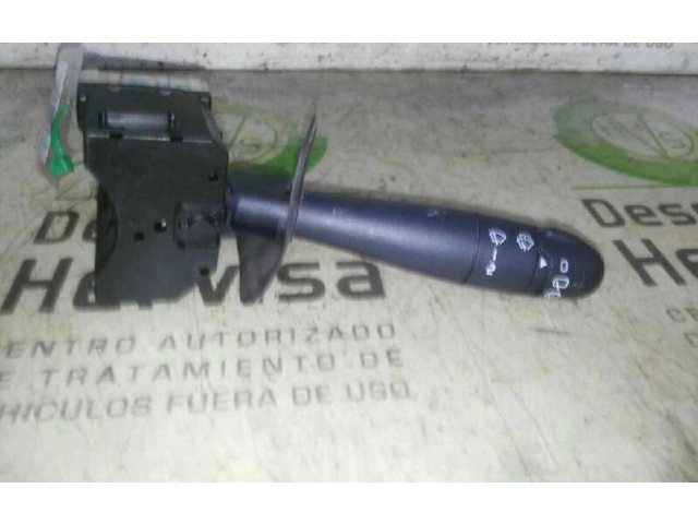 Переключатель дворников 0090086 Renault Clio II