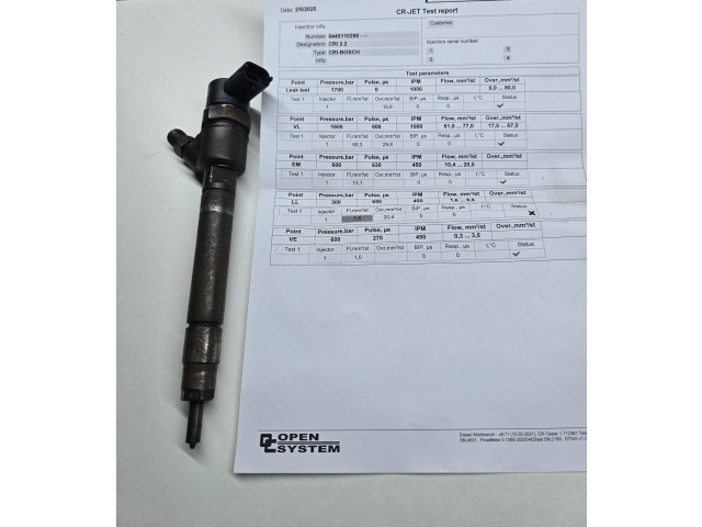 Форсунка 30777526, 5B17KL5C    Volvo V70   