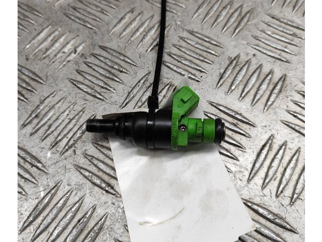 Vstřikovač A2710780549 Mercedes-Benz C W204 M 271.820