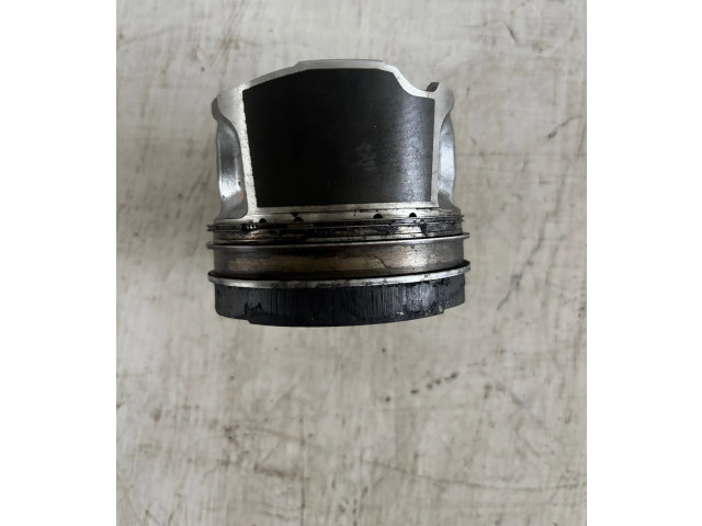 Píst 133010W010, 133010W010A0 Toyota Land Cruiser (J200)