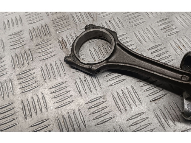 Píst 06M107066AB   Audi Q7 4M    DCB 