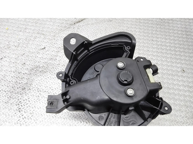 Вентилятор печки    5D3330100   Fiat Punto (188)