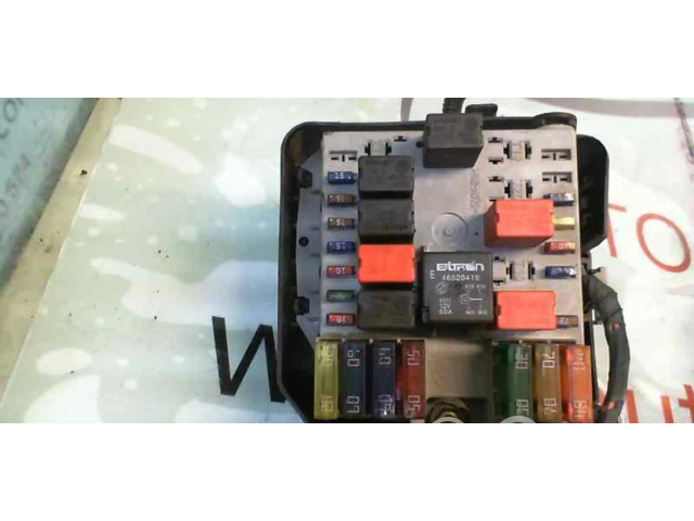 Pojistková skříňka 46835597 Fiat Punto (188) 1999