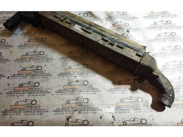 Интеркулер  A2105001800   Mercedes-Benz E W210 