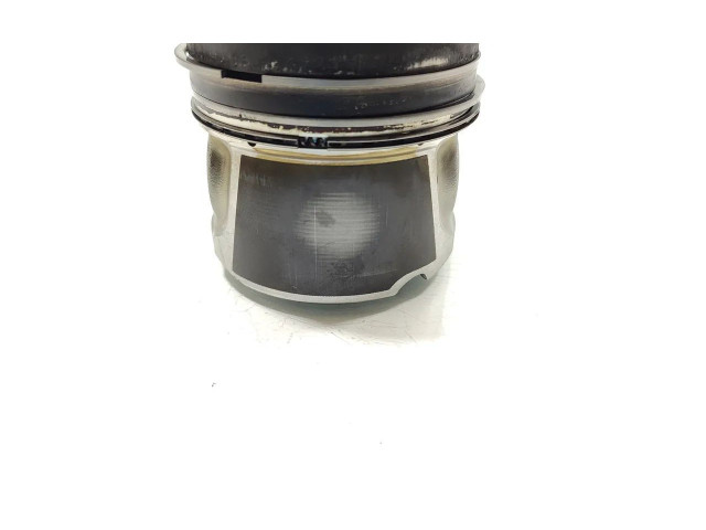  Поршень YD22DDTi   Nissan X-Trail T30  