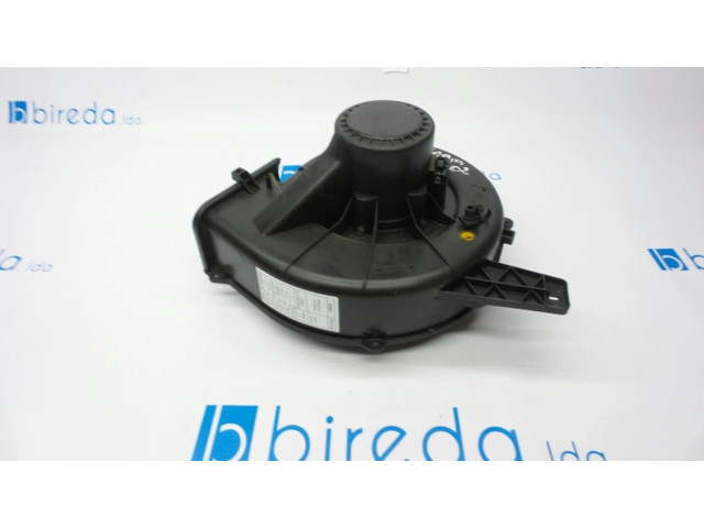 Вентилятор печки 6Q1819015C Skoda Fabia Mk1 (6Y)