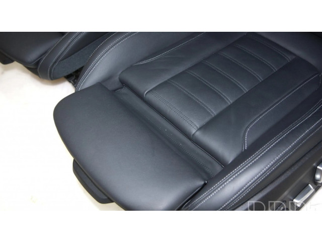 Комплект сидений