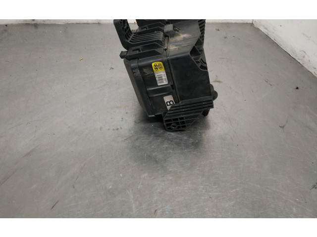 Блок предохранителей 919503K5   Hyundai Sonata    