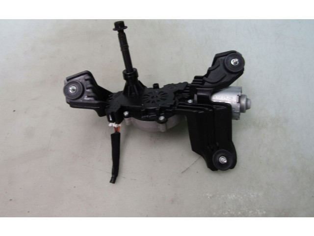 Моторчик заднего дворника 98700J7000, 0390205069    KIA Ceed