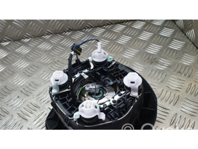 Подушка безопасности водителя 62560350, 62558050C   BMW 1 F20 F21