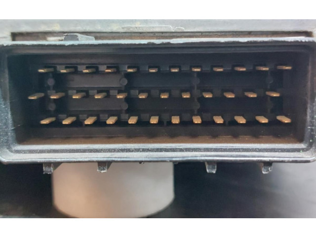 Блок управления двигателя MKC103480 Rover 100