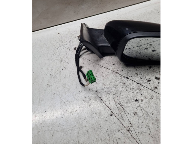 Зеркало электрическое Volvo V70 2000 - 2004 года