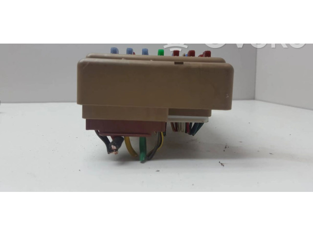 Ящик предохранителей (комплект) 82201XA00B   Subaru Tribeca   