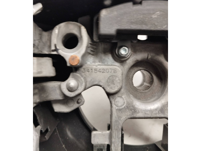 Volant Nissan Pulsar 2016 34216879A