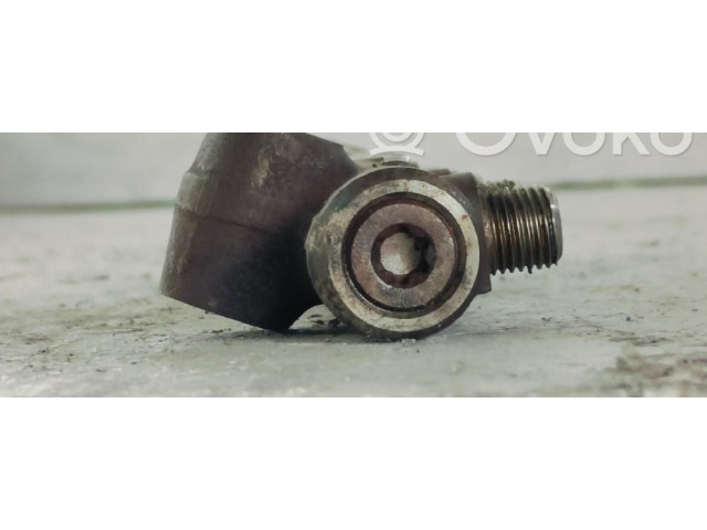 Топливная рампа 9824940080   Citroen C4 II Picasso   для двигателя BHZ