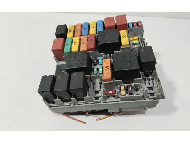 Pojistková skříňka Řídící jednotka BSM 51867698   Fiat Doblo 2011