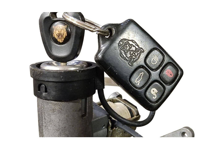 рейка Колонка рулевая HJA9261AF, 831410023834 Jaguar XK8 - XKR 1996 - 2006 года