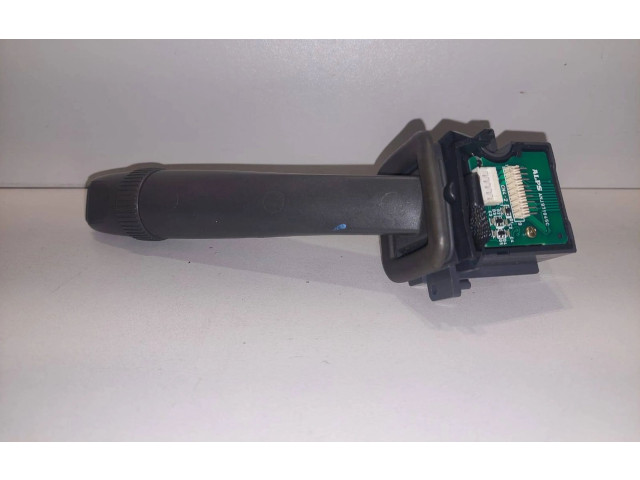 Ручка стеклоочистителей 9452391, 02W41A   Volvo V70