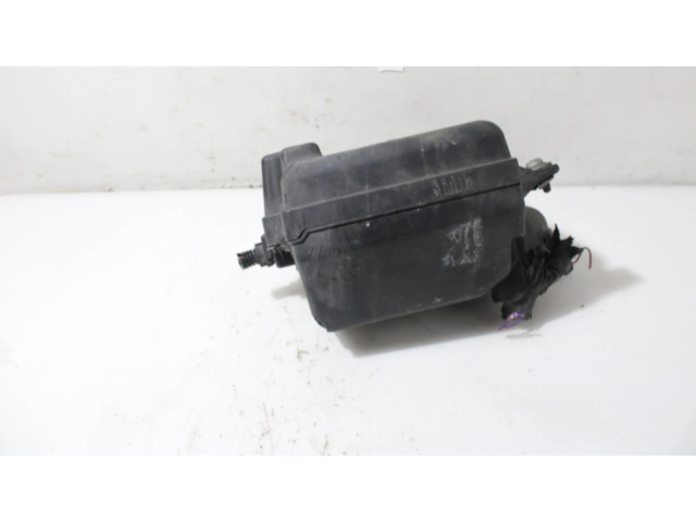 Pojistková skříňka Fiat Doblo 2011