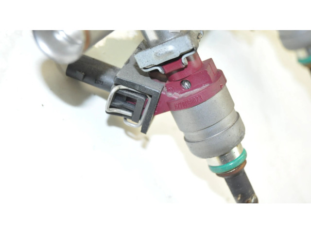 Vstřikovací lišta A2710780023 Mercedes-Benz C W204 M 271.950