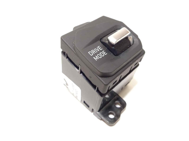 Блок управления 8889581798 Lynk & co 01