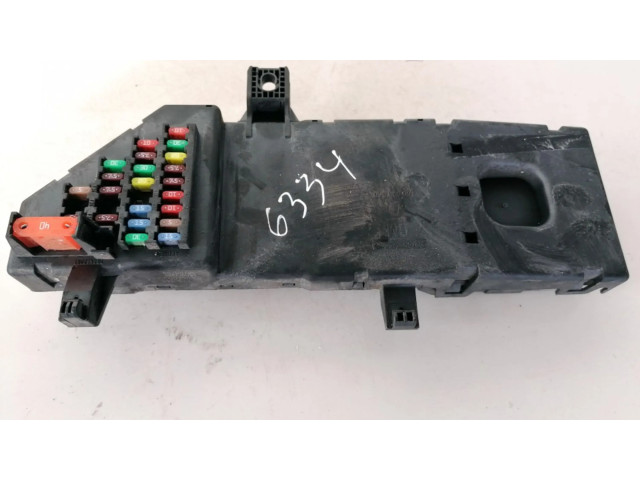 Блок предохранителей 460023260 Saab 9-3 Ver2
