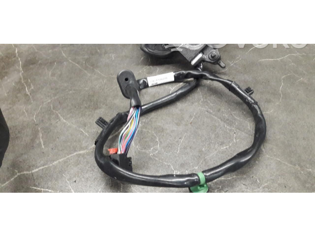 Зеркало электрическое Audi Q5 SQ5 2017 - года