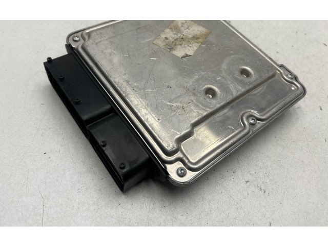 Блок управления двигателя 1039S11664, T860A653 Mitsubishi Grandis