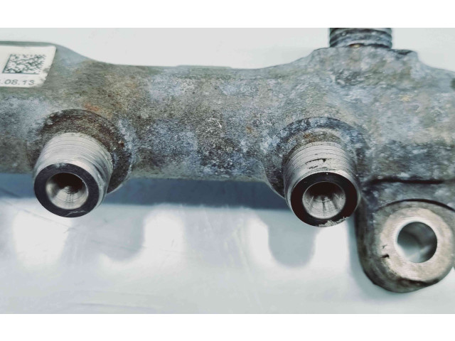 Топливная рампа 04L089B   Skoda Octavia Mk3 (5E)  