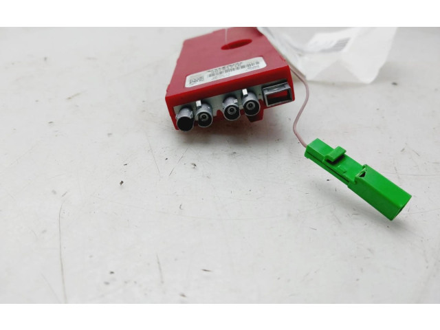 Блок управления двигателя 30761716   Volvo XC60