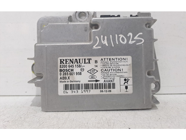 Блок подушек безопасности 8200645158, 0285001958   Renault Clio III
