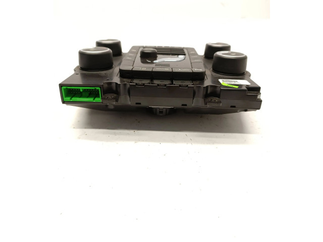 Блок управления климат-контролем 30795271, M4213400191   Volvo V70