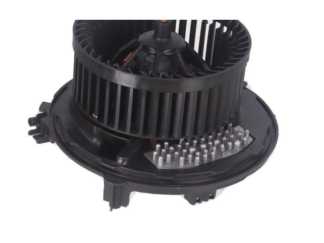 Вентилятор печки    5Q1819021F   Audi A3 S3 8V