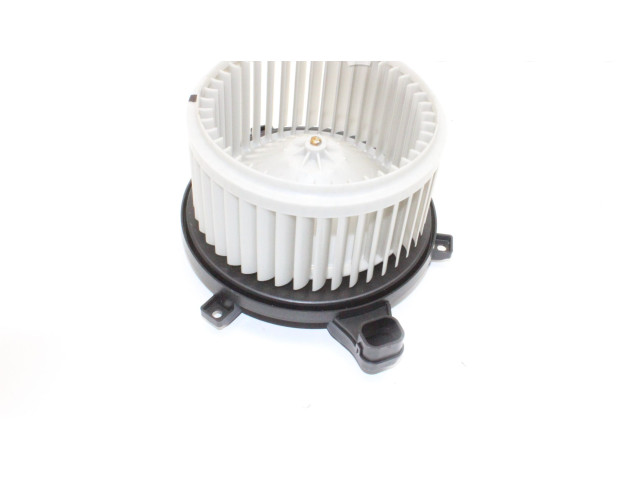 Вентилятор печки    272V06UA1D   Nissan X-Trail T33