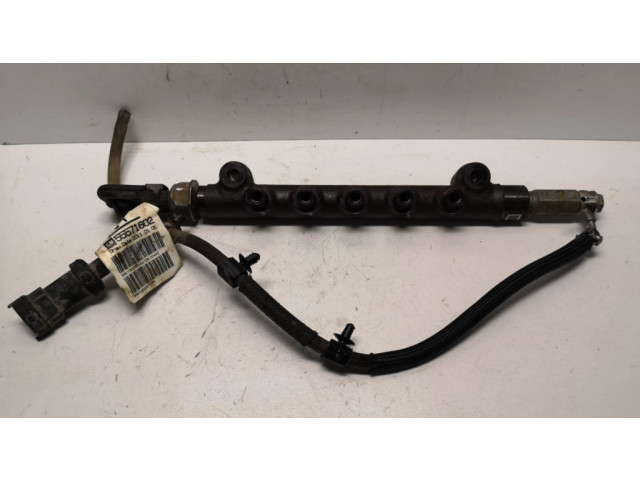 Топливная рампа 55490702, 15133810902 Opel Mokka 1.6 для двигателя B16DTH