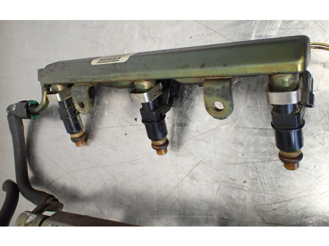 Топливная рампа    Honda Accord  